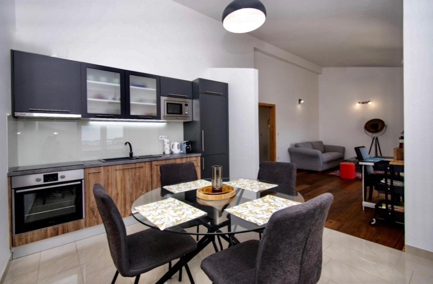 Apartments Mia Mara بروداريكا المظهر الخارجي الصورة