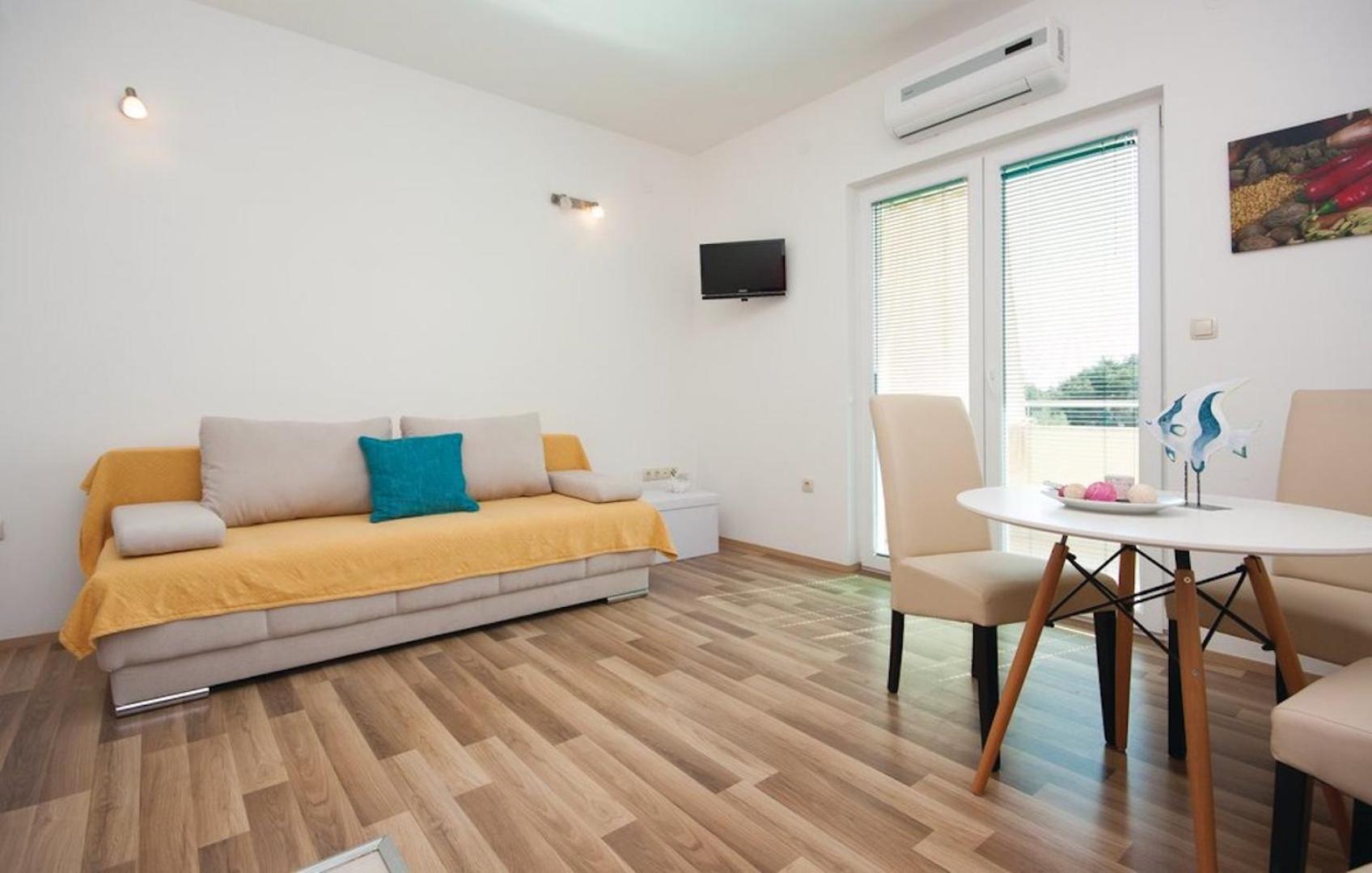 Apartments Mia Mara بروداريكا المظهر الخارجي الصورة