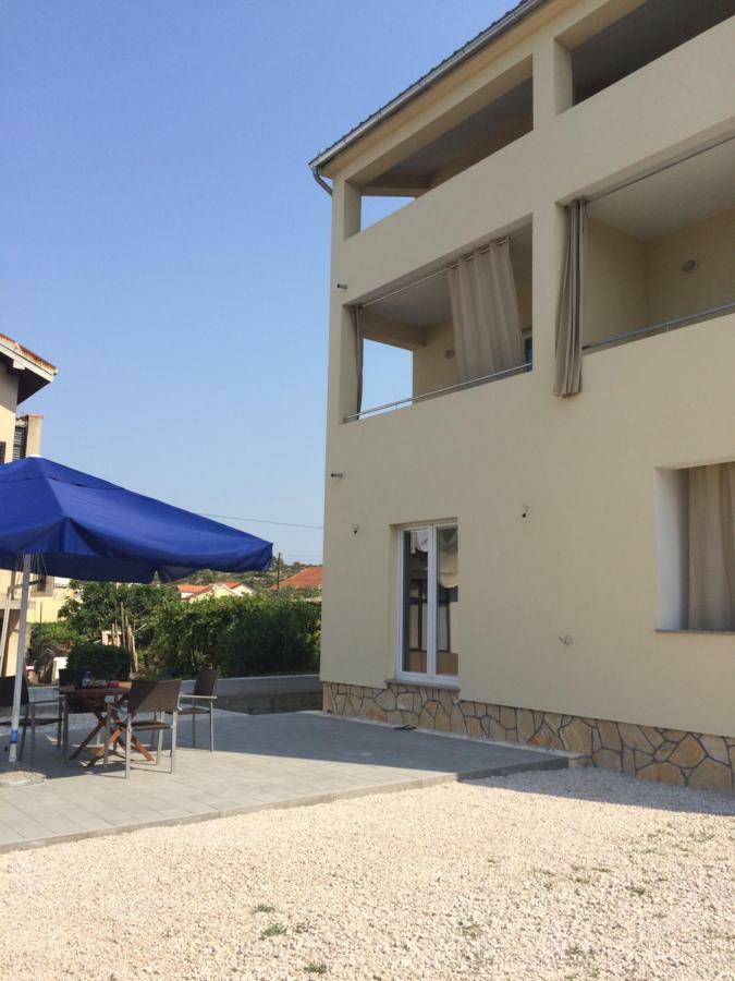 Apartments Mia Mara بروداريكا المظهر الخارجي الصورة
